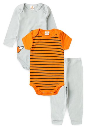 KIT BODY INFANTIL 3 PEÇAS SUEDINE RAPOSA DAPEEN LARANJA - DUDUGOS KIDS